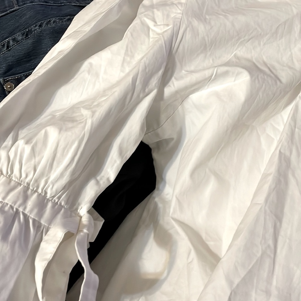 Frame Poplin Blouse - Picture 9 of 10